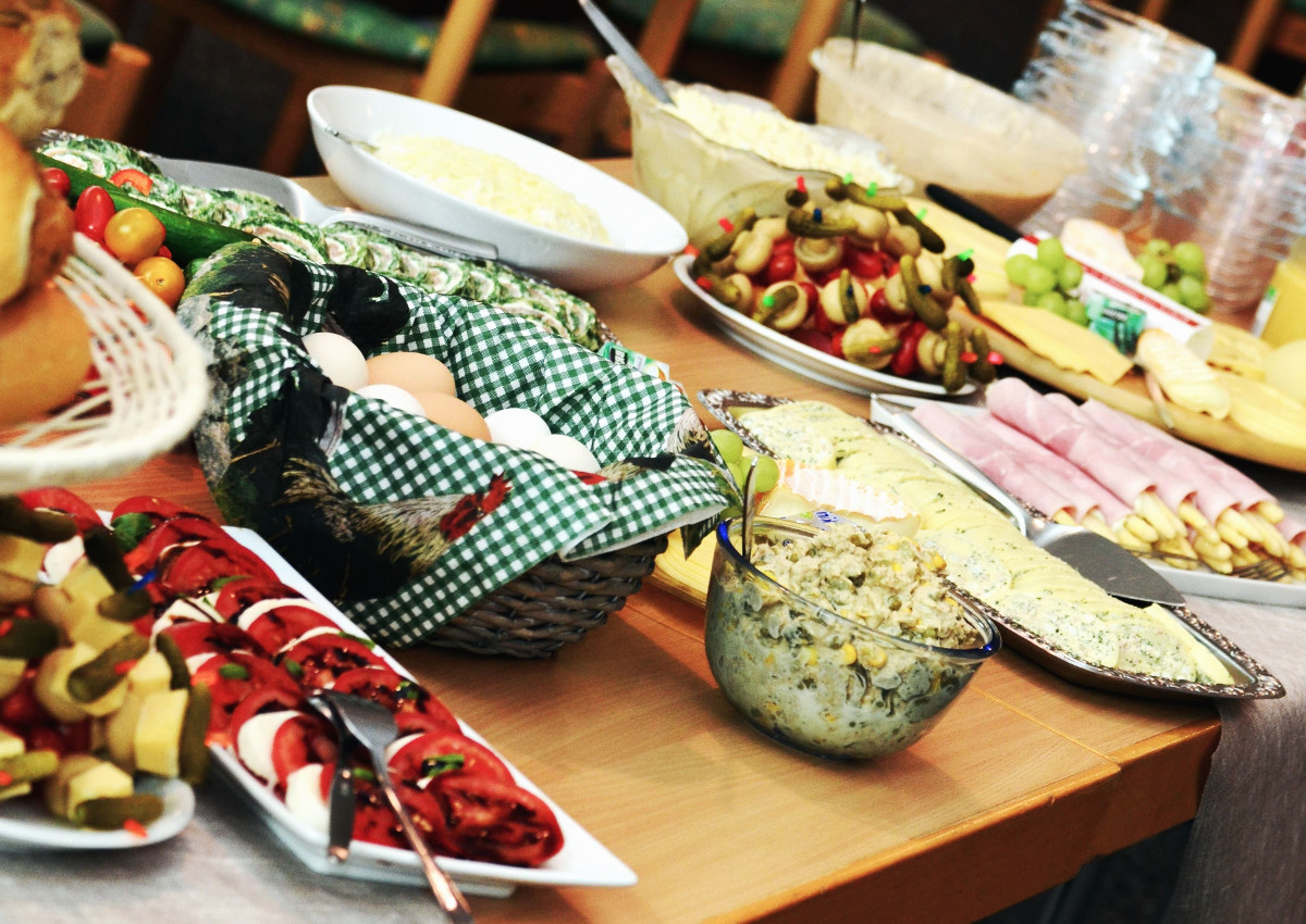 Authentic Italian Table-Assocamerestero-True Italian Taste