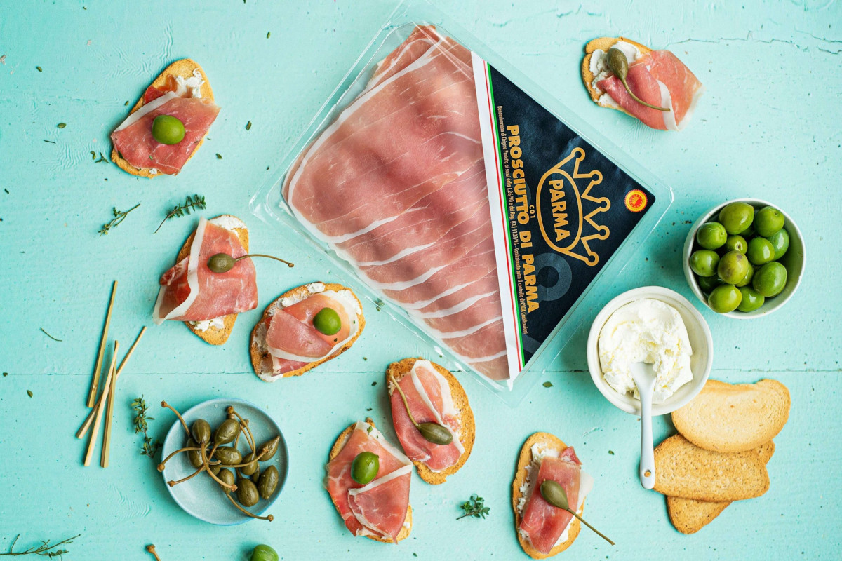 Trays boost sales for Prosciutto di Parma PDO