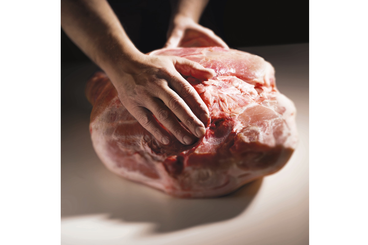Coati-ham-cooked ham-salting-aging-seasoning